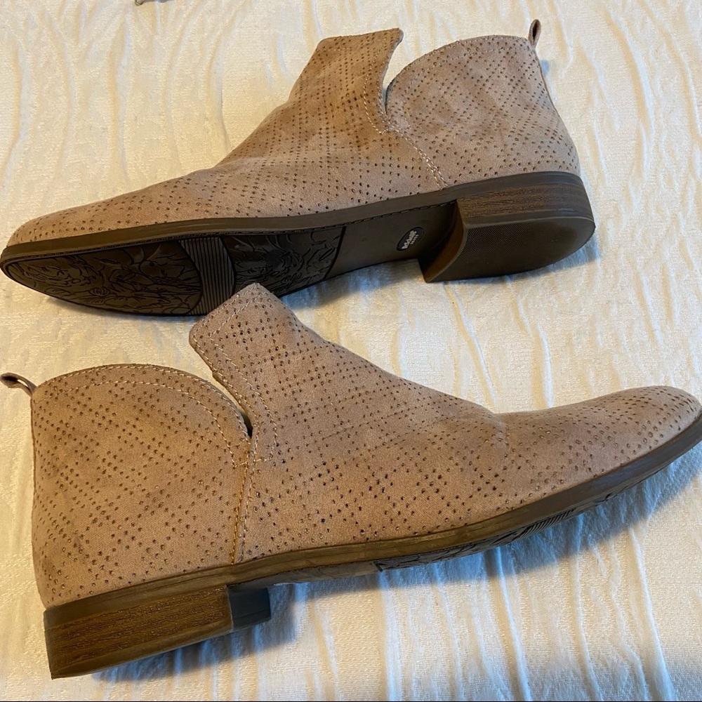 Dr.Scholl's Women's Rise Bootie Tan